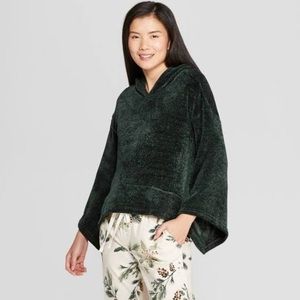 Gilligan and O’Malley Green Crop Hoodie